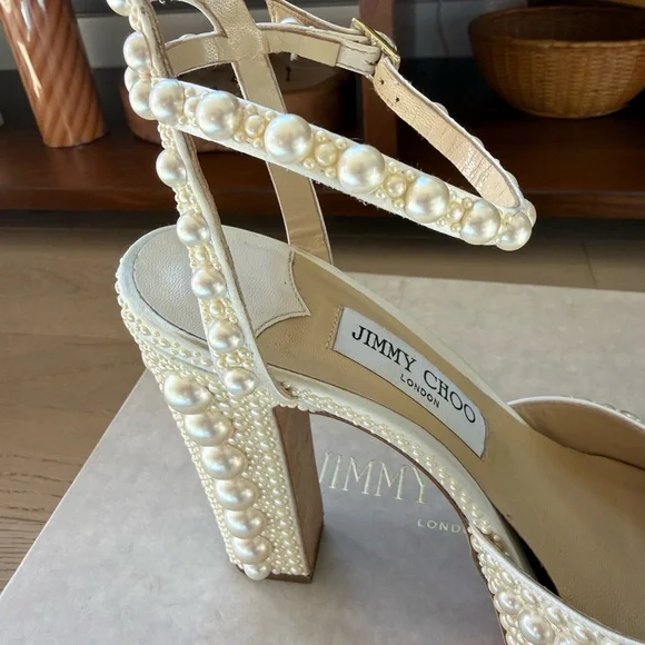 JIMMY CHOO White Satin Pearl Bridal SACARIA 120 Platform Heels 39/8, In Box, A++ - Picture 11 of 16